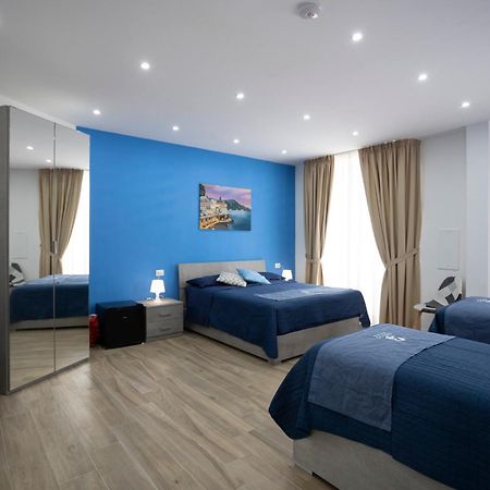 Giuly Suites & Rooms Nápoly Kültér fotó