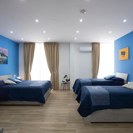 Giuly Suites & Rooms Nápoly Kültér fotó
