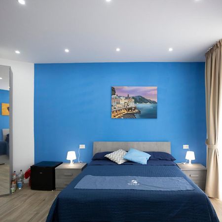 Giuly Suites & Rooms Nápoly Kültér fotó