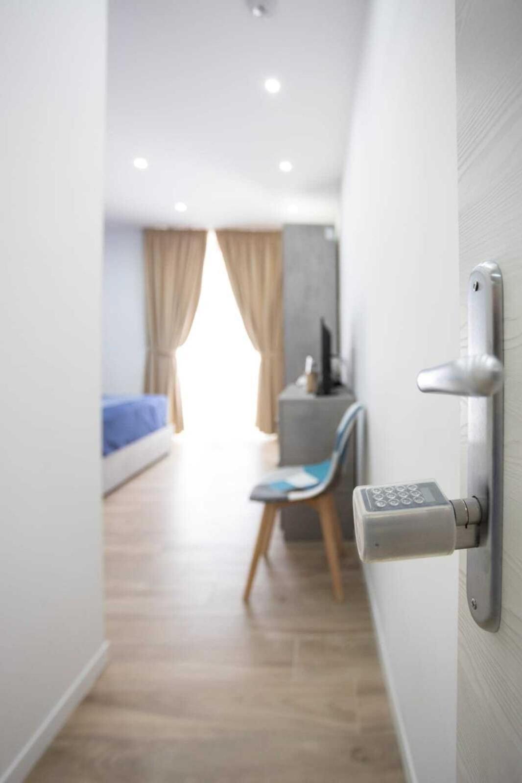 Giuly Suites & Rooms Nápoly Kültér fotó